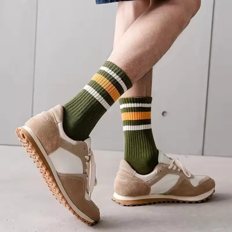 5 Pairs Men's Colorful Striped Casual Socks, Fashionable Sports Socks, Sweat Absorbing And Breathable, Suitable For All 2030